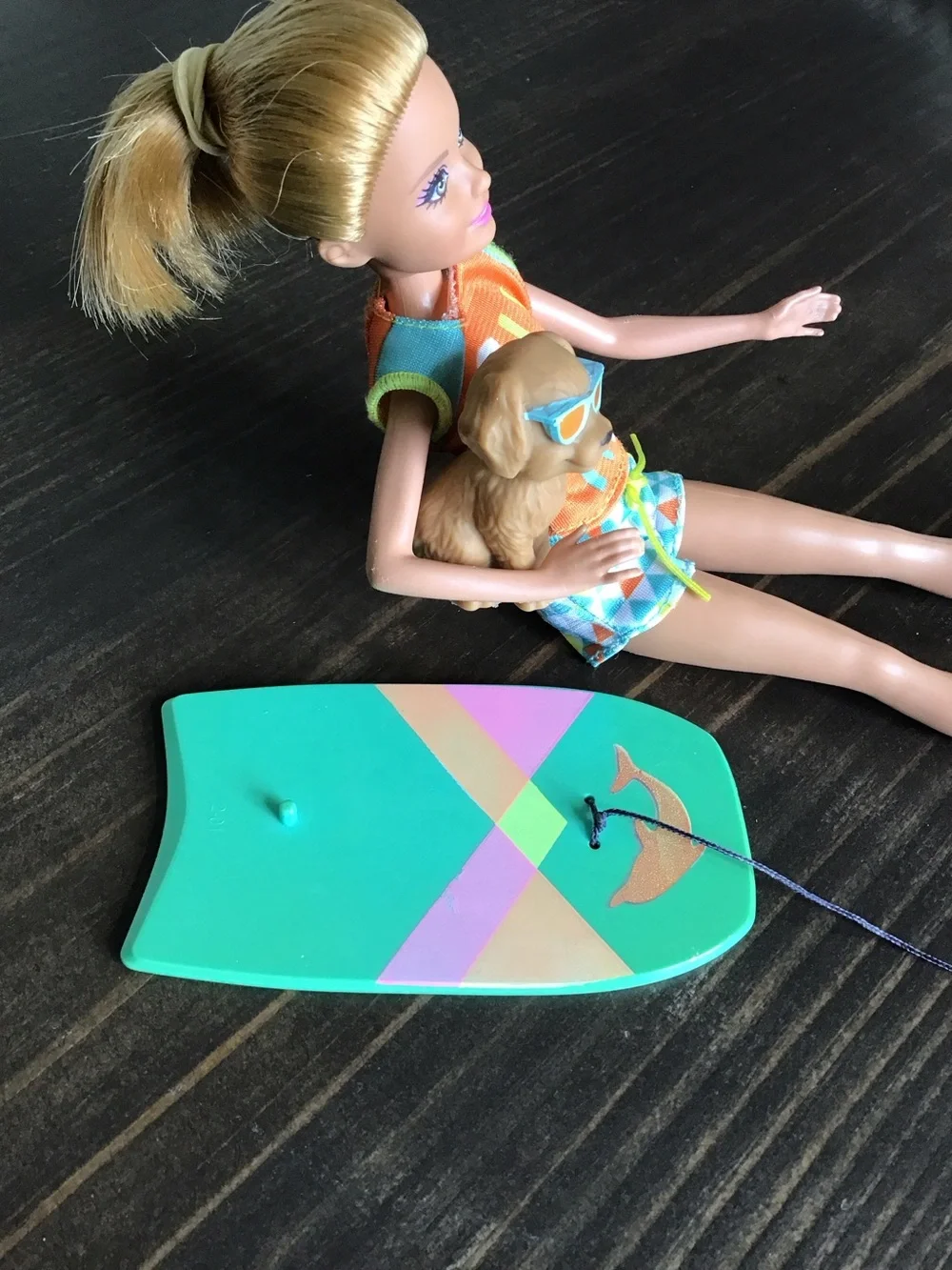 Lot of 7 Barbies: Career doll/Dolphin surf/+more+clothes.